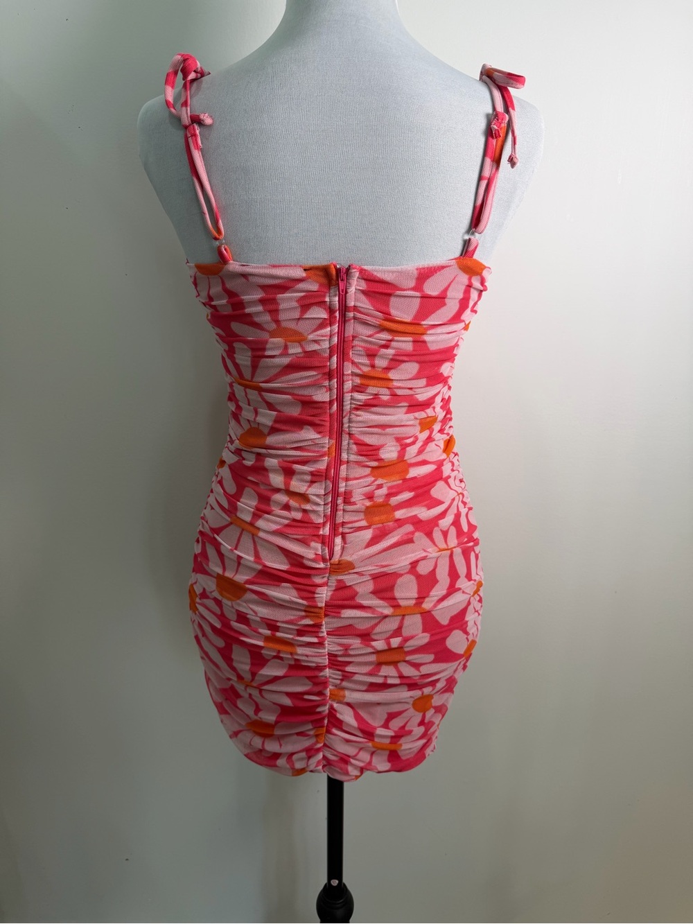 Midnight Doll Floral Daisy Mini Dress Ruched Tie Strap Size Medium Retro - Picture 2 of 9